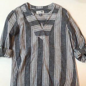 Gray and white striped tunic